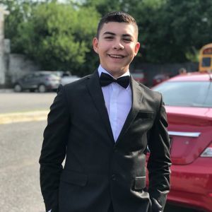 Meet your Posher, Demetrio